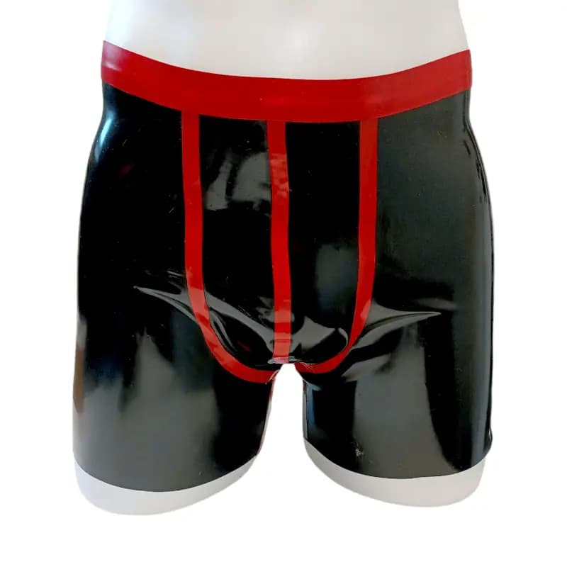 Schwarze und rote Boxershorts