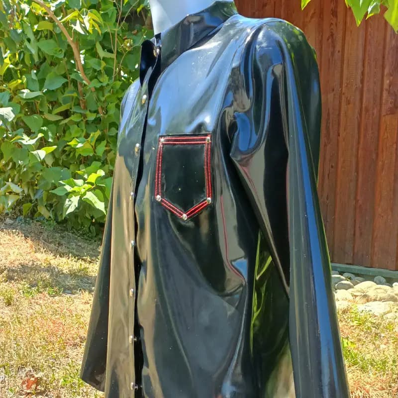 Chemise latex surpiqure 3